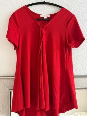 Juniper + Lime Red Ribbed Short Sleeve Lace-Up Front Tunic Dress